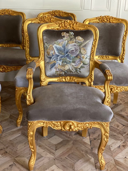 Rococo dining chairs with intense carvings