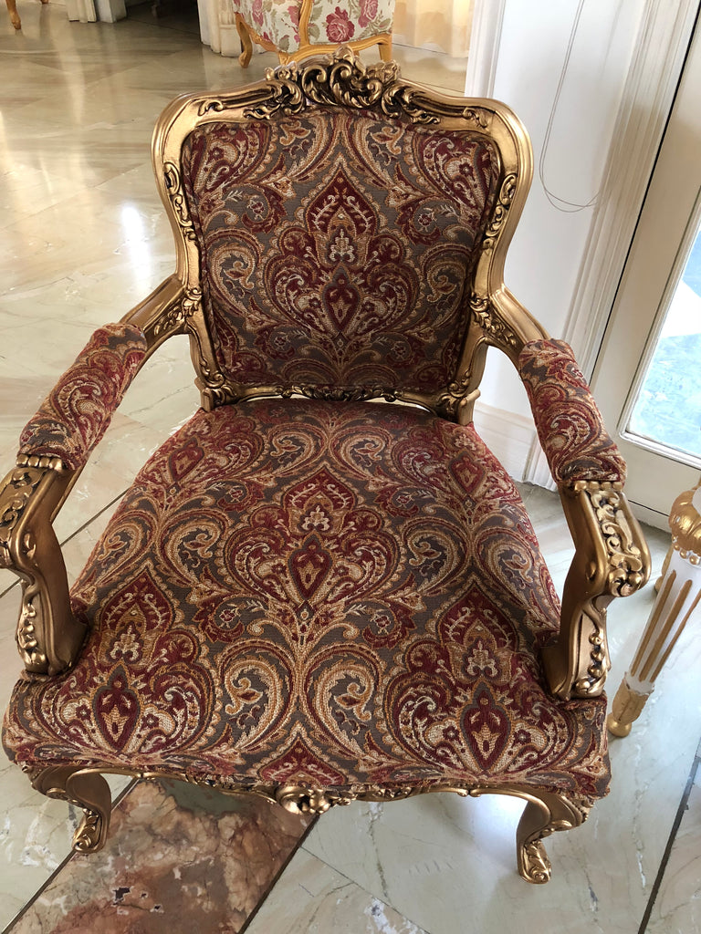 Pair of Elegant Louis XV fauteuil/ chair with intense cartouche – Parrot &  Lily