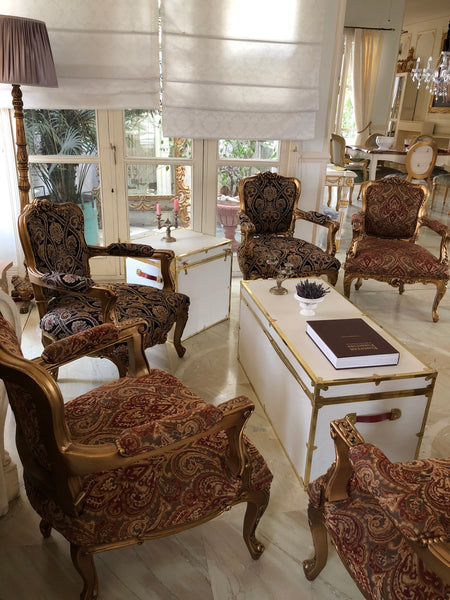 Pair of Elegant Louis XV fauteuil/ chair with intense cartouche~