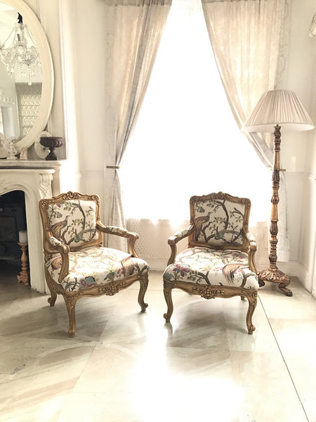 Chair inspired by Louis XV fauteuil