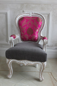 Classic Louis XV petit chair for children