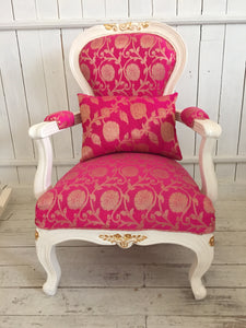 Classic Louis XV petit armchair for children