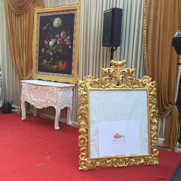 Frame inspired by Florentine Baroque era