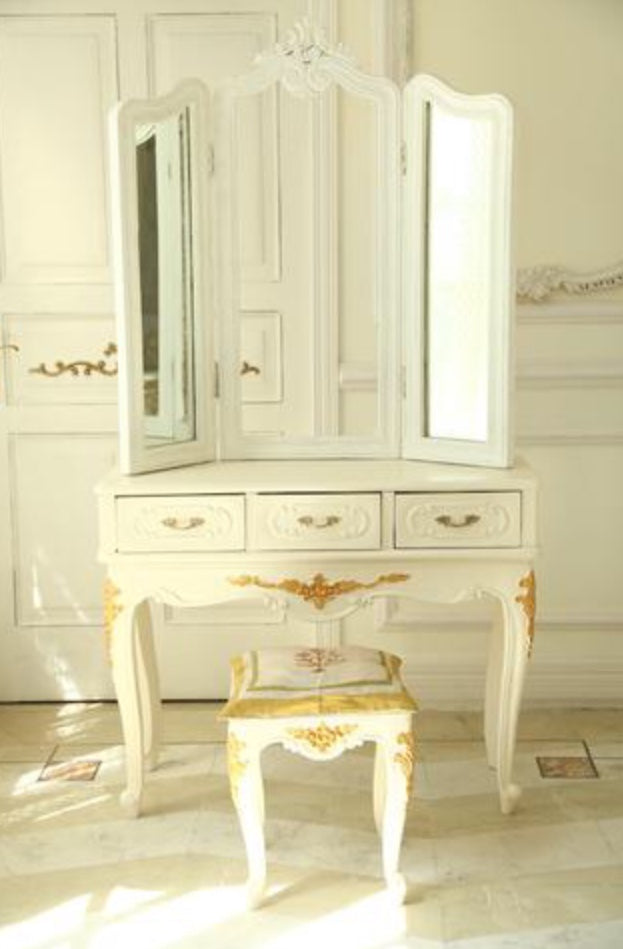 Dressing Table inspired by Louis XV