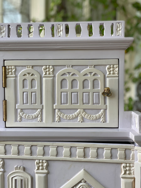 Miniature palace inspired by Phaltan estate, India