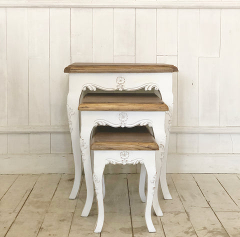 Louis XV nesting tables with the most delicate silhouette