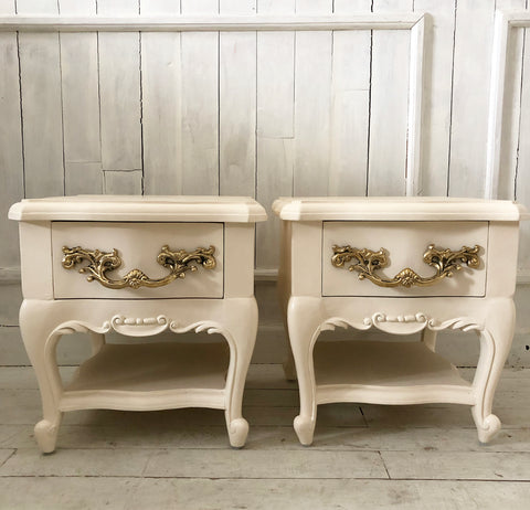 Nightstand with beautiful silhouette in Louis XV style