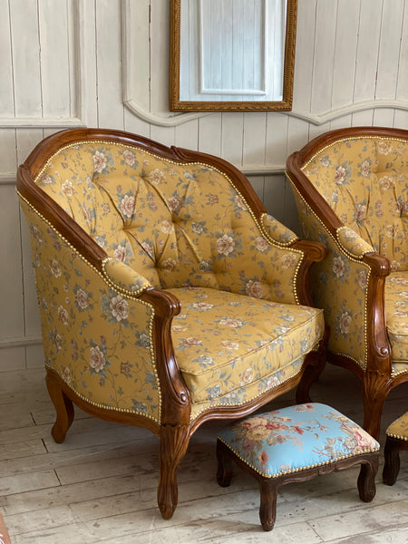 Bergère / armchair inspired by the Louis XV era