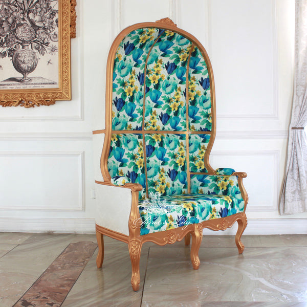 Balloon chair sofa inspired by Louis XV