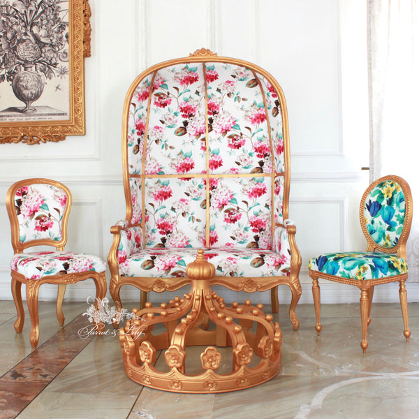 Stunning full circle 'ciel de lit' bed crown