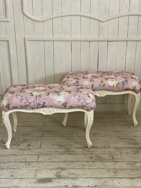 Window bench or side bench inspired by Louis XV
