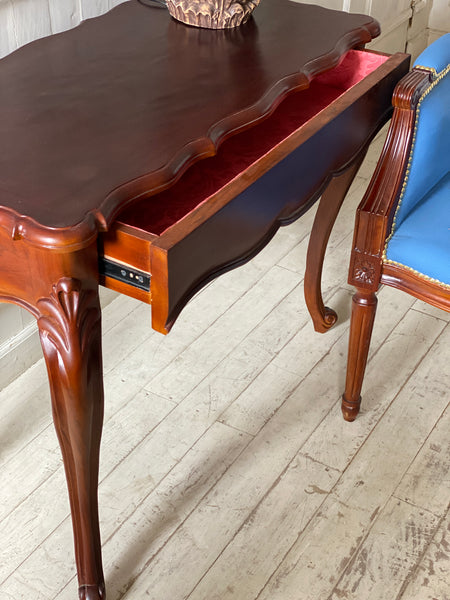 Louis XV desk