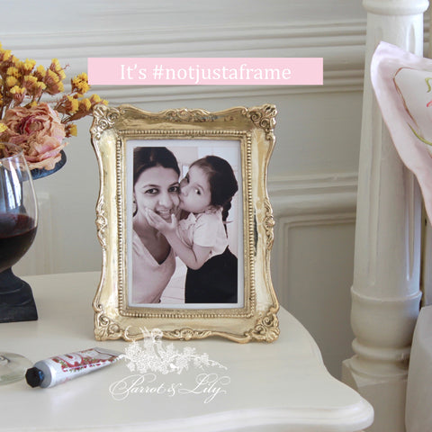 The Swirl Louis XV frame
