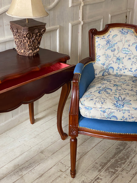 Louis XV desk