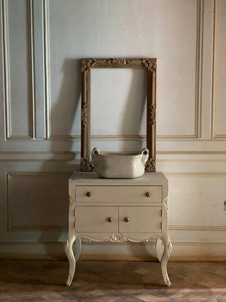 Custom vanity