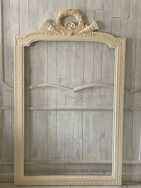 Frame of The Unfurling with neo-classic quivers