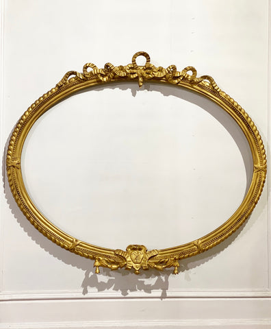 Frame of Louis XVI exuberance with the most delicate ribbon