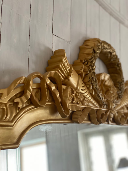 Frame of The Unfurling with neo-classic quivers
