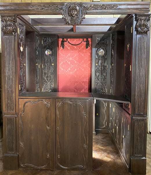 Customised bar inspired by renaissance representation of Bacchus