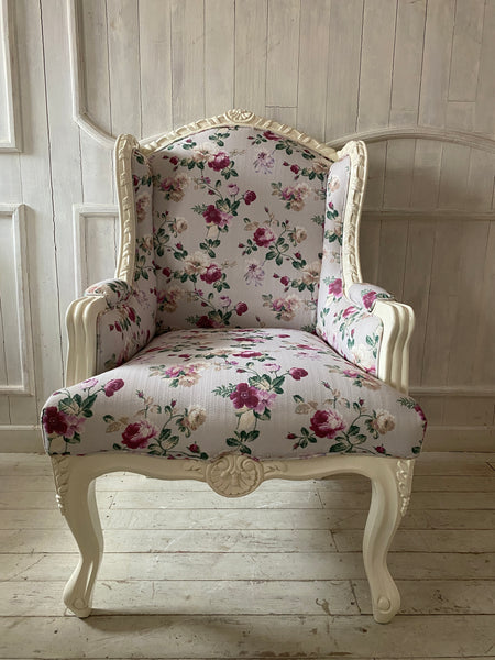Wing chair of Louis XV elegance