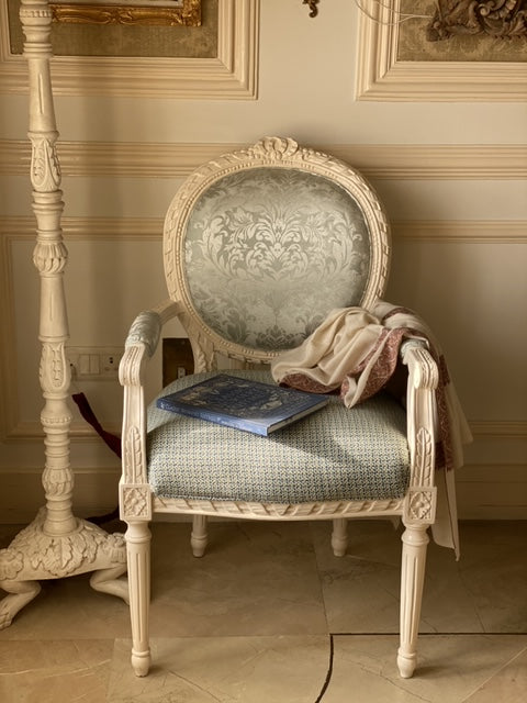 Louis XVI styles upholstered oval back dining chair