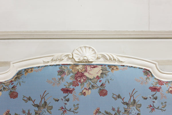 Sofa with raised back of Louis XV essence