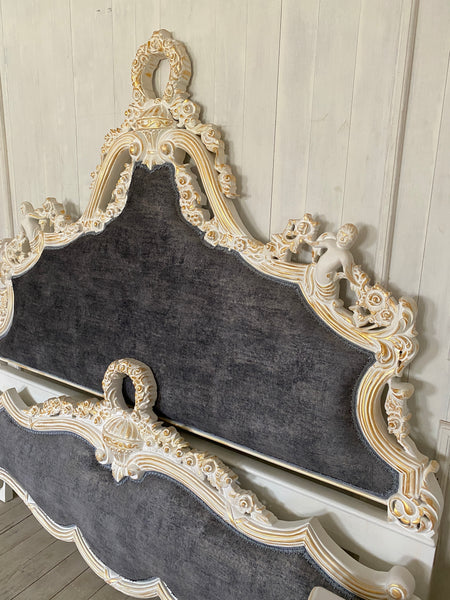 Louis XV bed with cherubs and wreaths