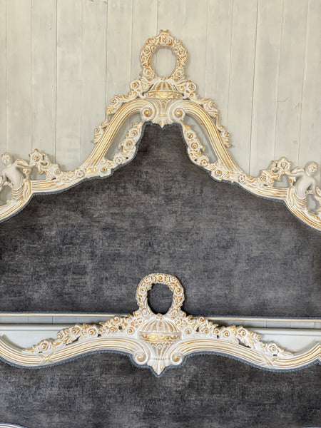 Louis XV bed with cherubs and wreaths