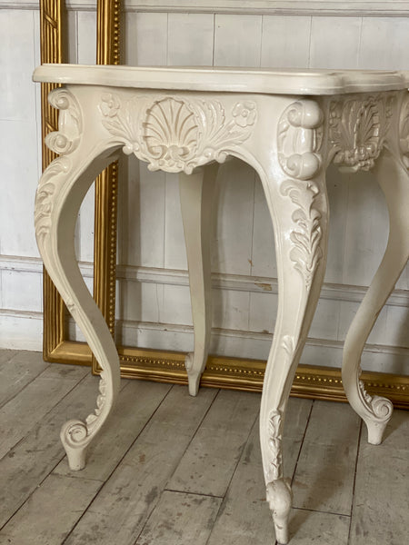 Louis XV side table with dramatic cockle
