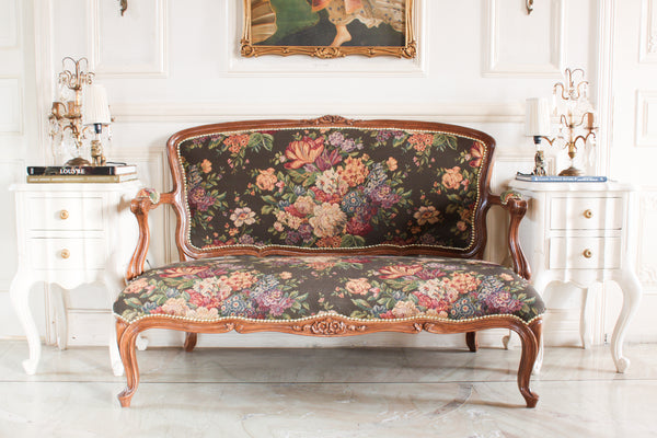 Classic Louis XV settee / sofa