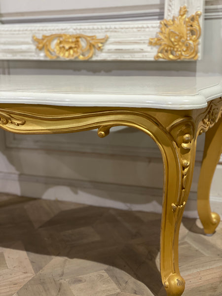 Small Louis XV bench