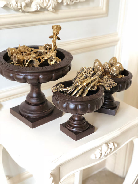 Candelabra of exquisite rococo details
