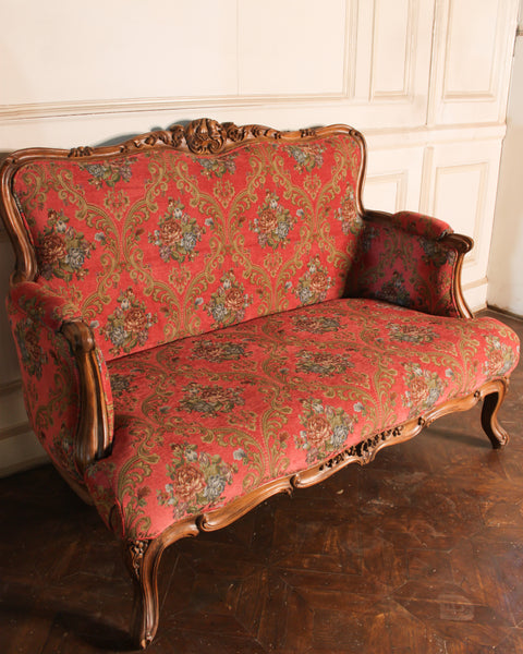Sofa of significant Louis XV features, Seating for Two