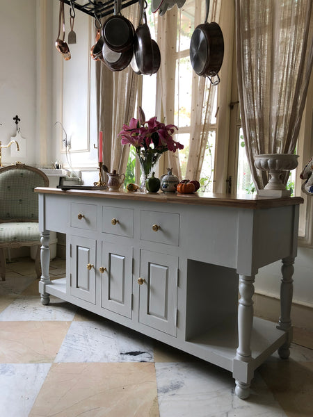 Bespoke kitchen island / separator console
