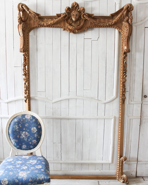 Exquisite Third Empire Frame with Hera motifs