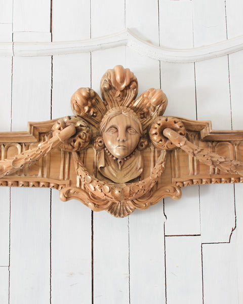 Exquisite Third Empire Frame with Hera motifs