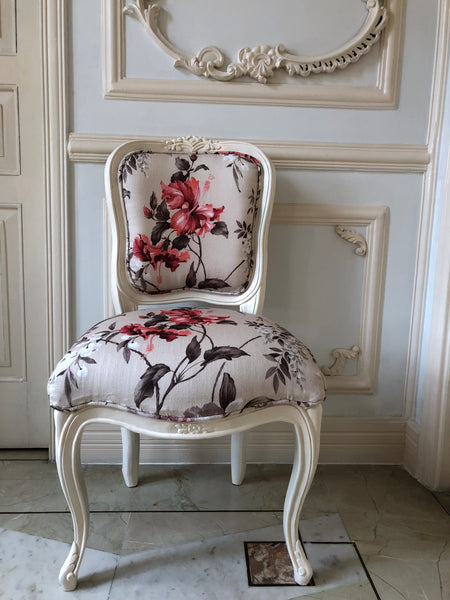 Elegant Louis XV chair