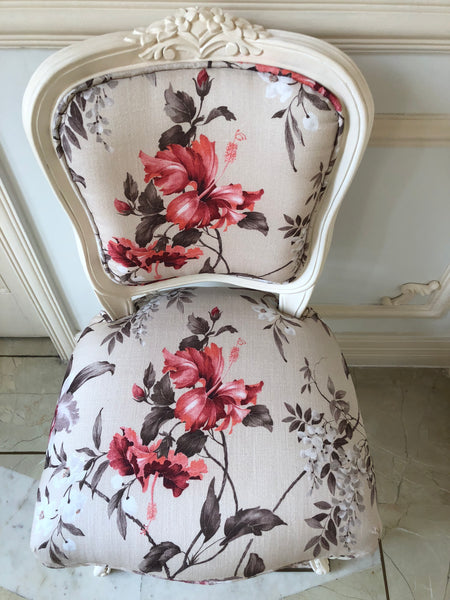 Elegant Louis XV chair