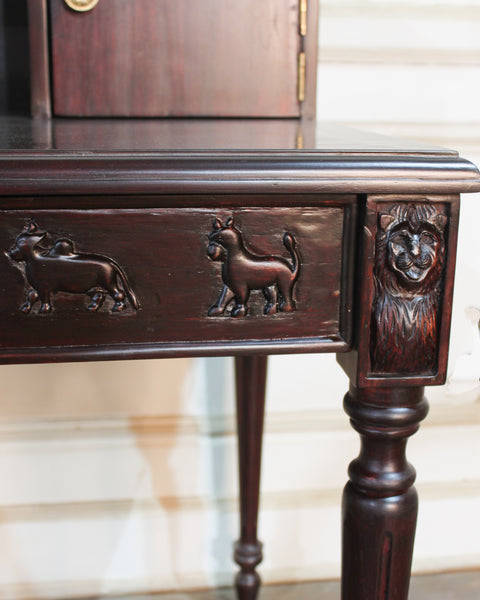 Desk inspired by Ashokan lion capital at Sarnath