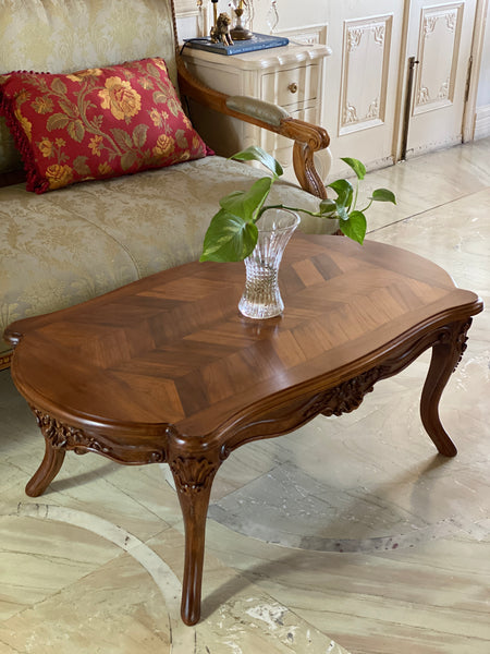 Louis XV centre table in petite proportions