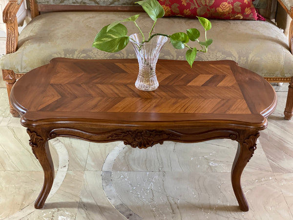 Louis XV centre table in petite proportions