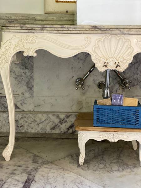 Sleek console of Louis XV elegance
