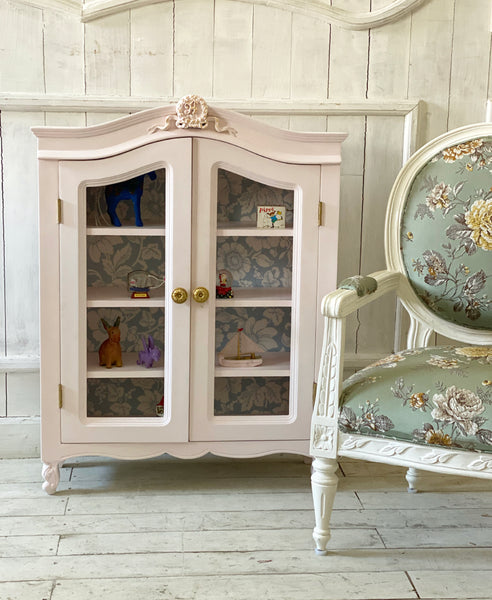 Diminutive armoire for the little hearts