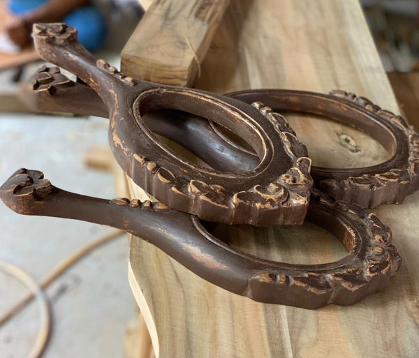 Frames inspired by fables
