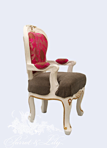 Classic Louis XV petit chair for children