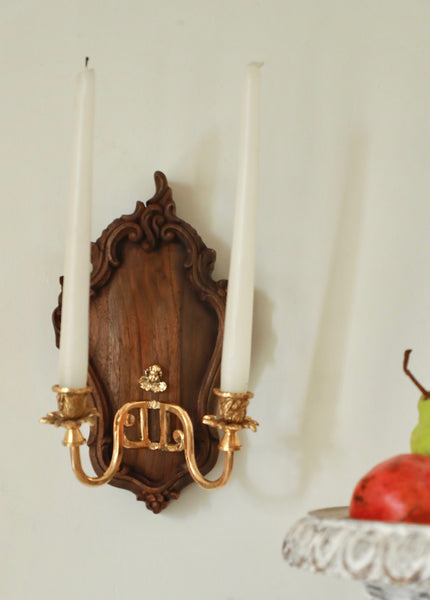 Wall sconce of Transience - Cartouche of abundance