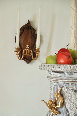 Wall sconce of Transience - Cartouche of abundance