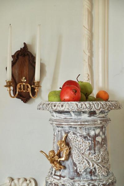 Wall sconce of Transience - Cartouche of abundance