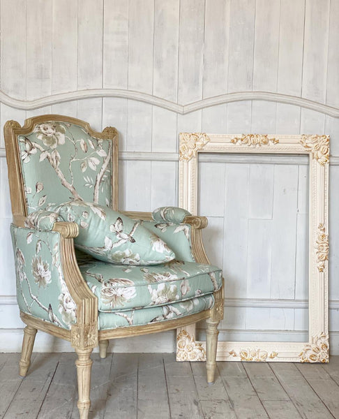 Louis XVI square back bergère