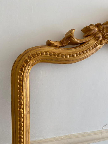 Louis Philippe style transitional frame